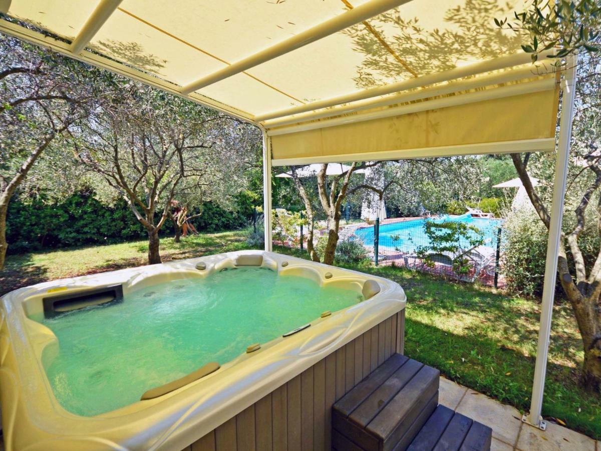 Villa Yellow House By Interhome ディクロ エクステリア 写真